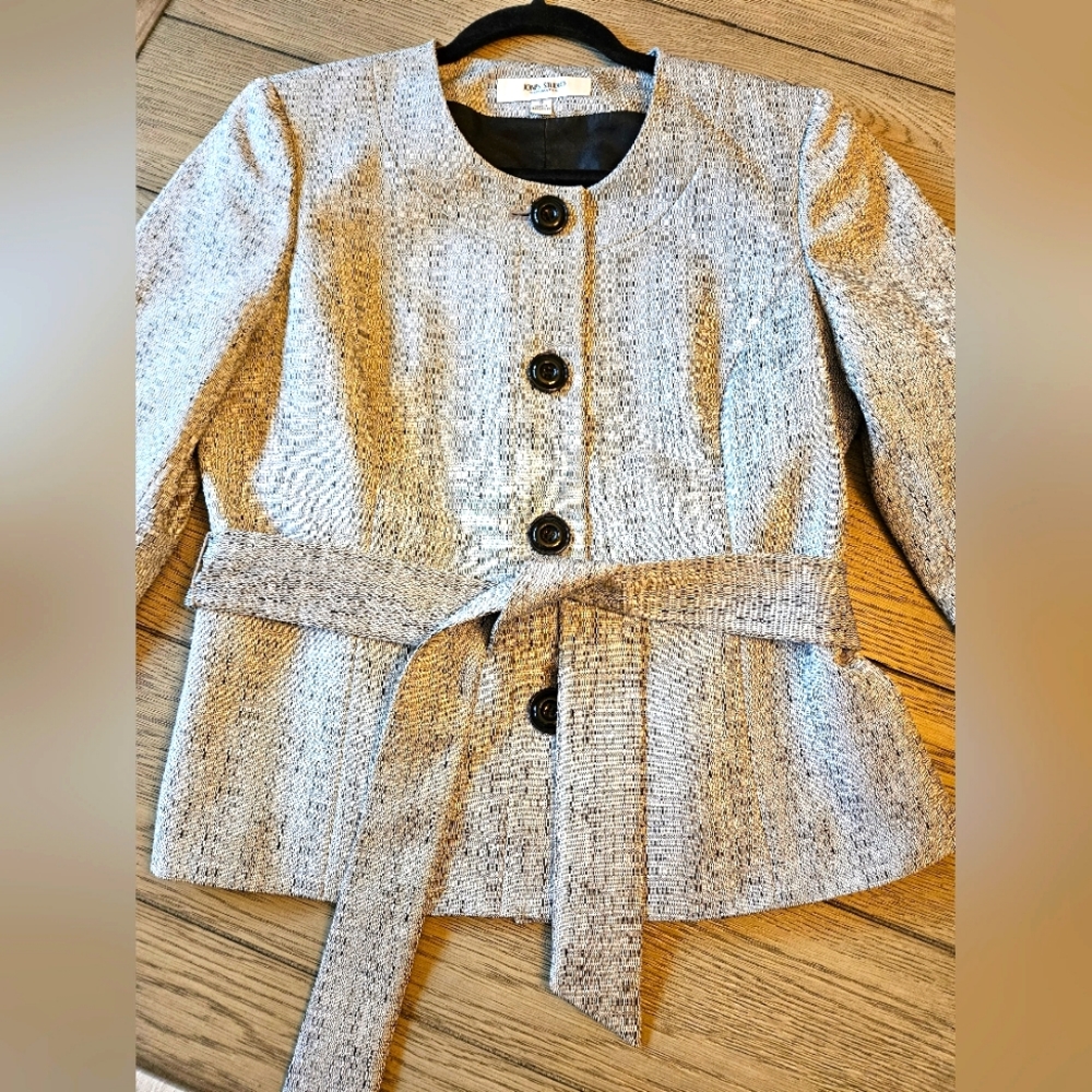 Jones Studio Gray Button Front Professional Suit Jacket